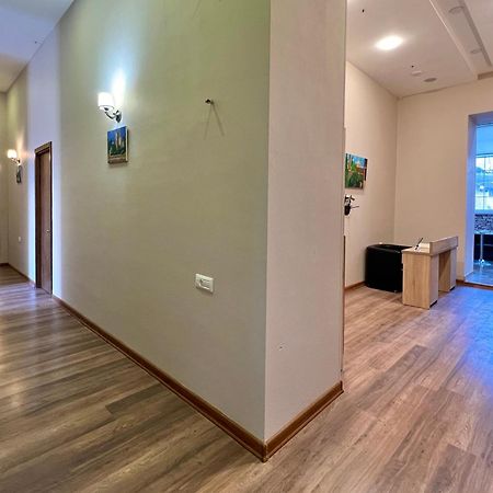 Central Apartment باكو المظهر الخارجي الصورة