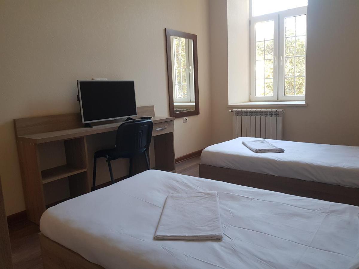 Central Apartment باكو الغرفة الصورة