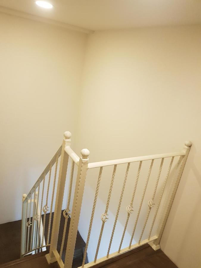 Central Apartment باكو المظهر الخارجي الصورة