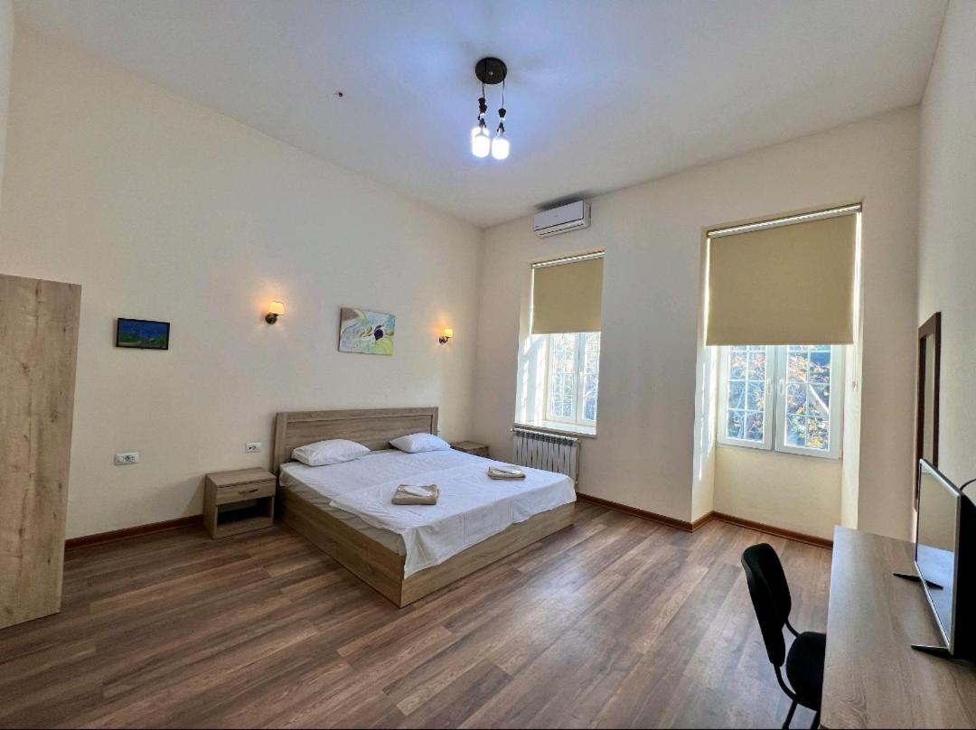 Central Apartment باكو المظهر الخارجي الصورة